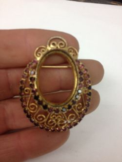 Vintage Brooch Pin