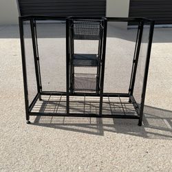 Black Metal Sports/Golf Storage Rack