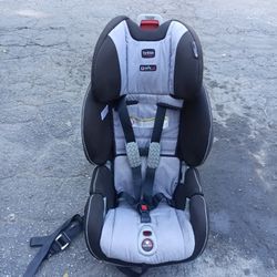 Used Britax Car seat Childrens 20 to 65 Lbs 