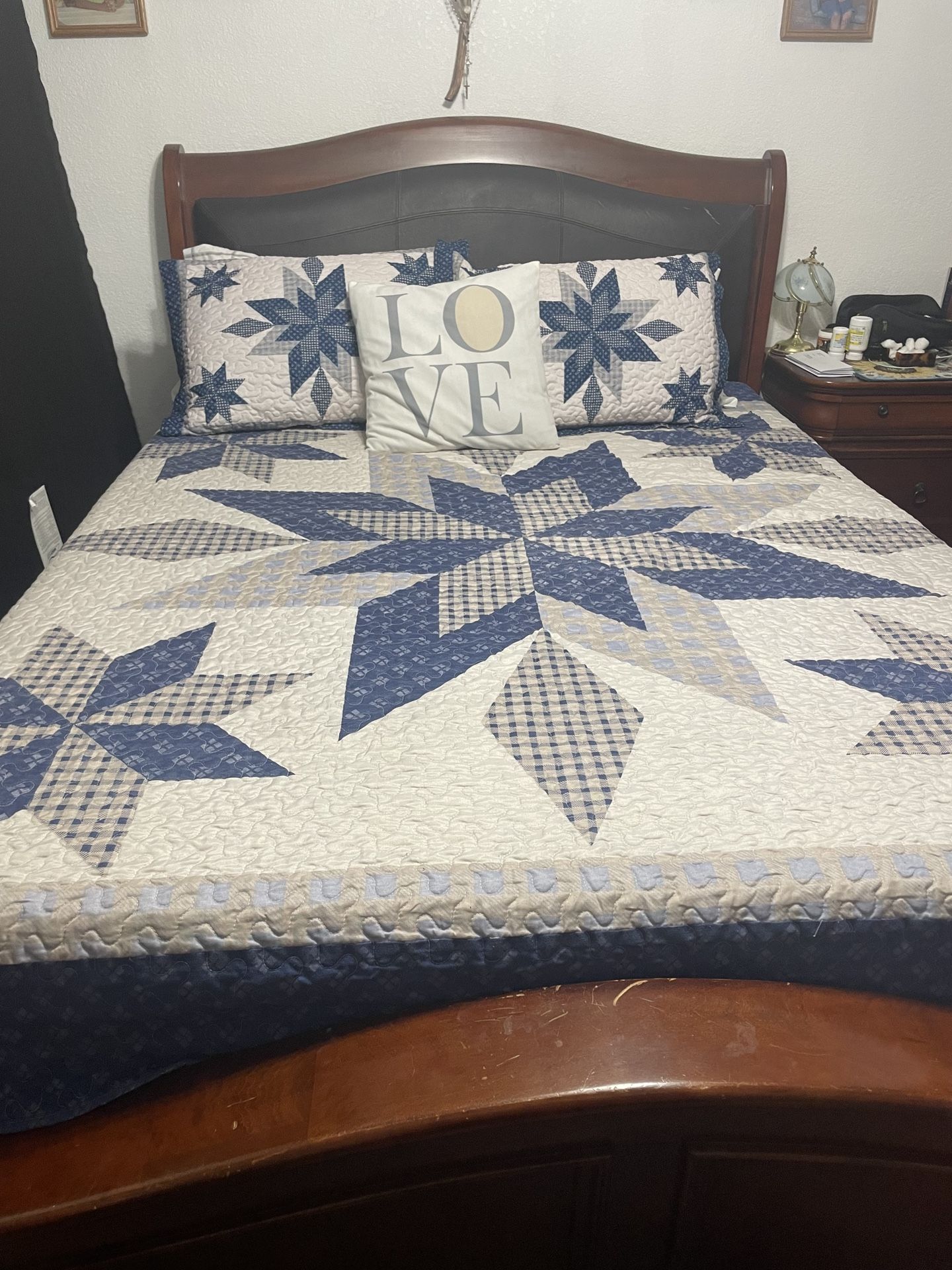 Queen Bedroom Set