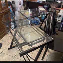 Computer desk