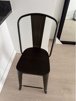 Barstool
