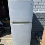Kenmore Refrigerator 