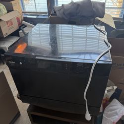 Counter top Dishwasher, connects to sink faucet