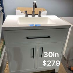 30in Bathroom Vanity With Top And Faucet