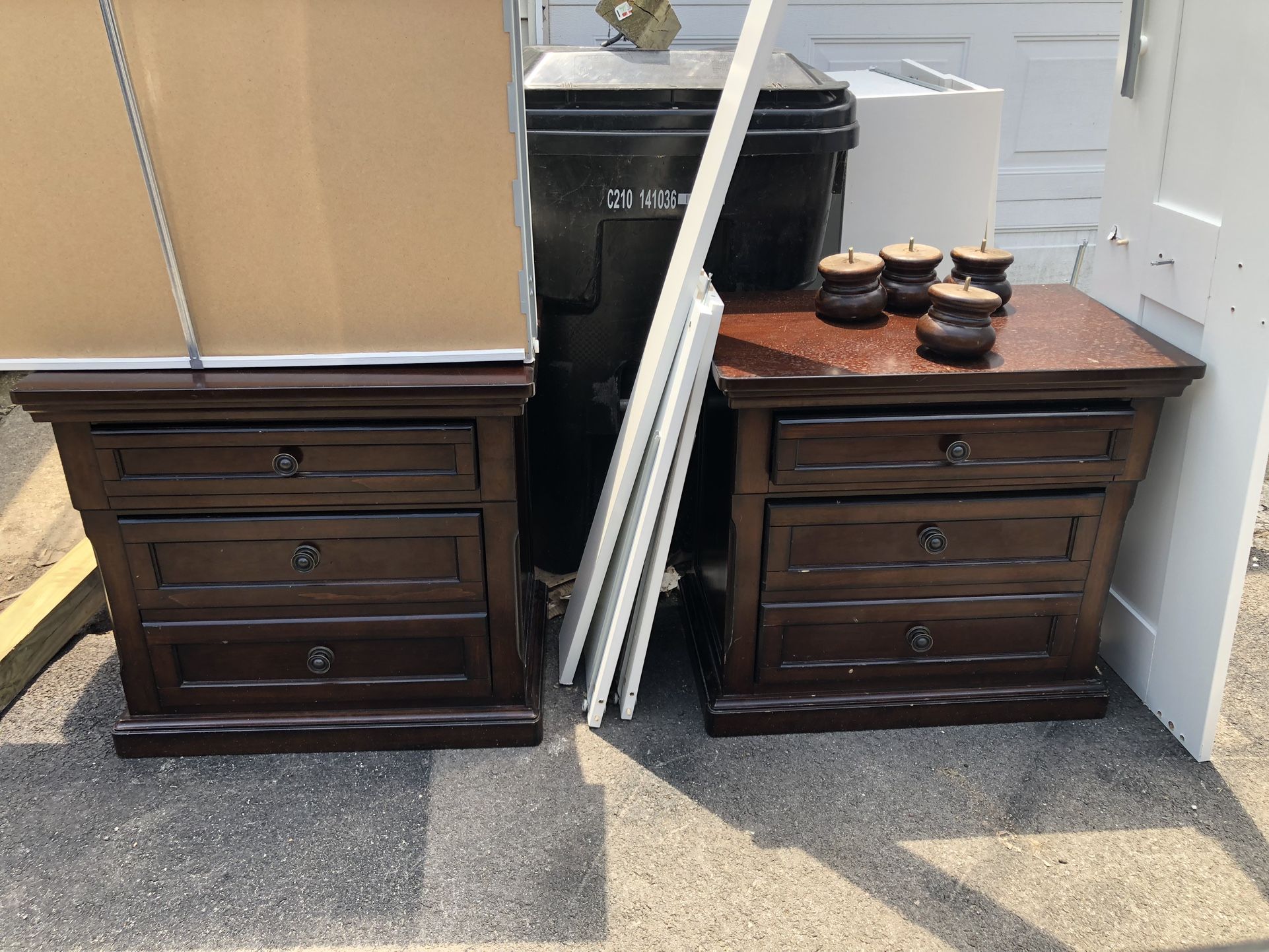 2 Two Gorgeous Bedside Tables / Dressers / Side Tables
