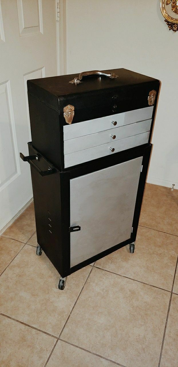 VINTAGE BLACK SILVER STEEL METAL ROLLING TOOL BOX TOOLBOX CART STORAGE ORGANIZER WORKBENCH STATION 