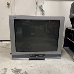 Panasonic TAU CT-32HX40B HD CRT TV 32”