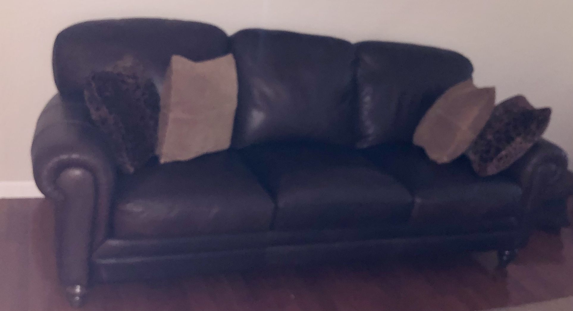 Brown Leather Coach Accent Piece – 1 of 3 in Set (Barely Used!)