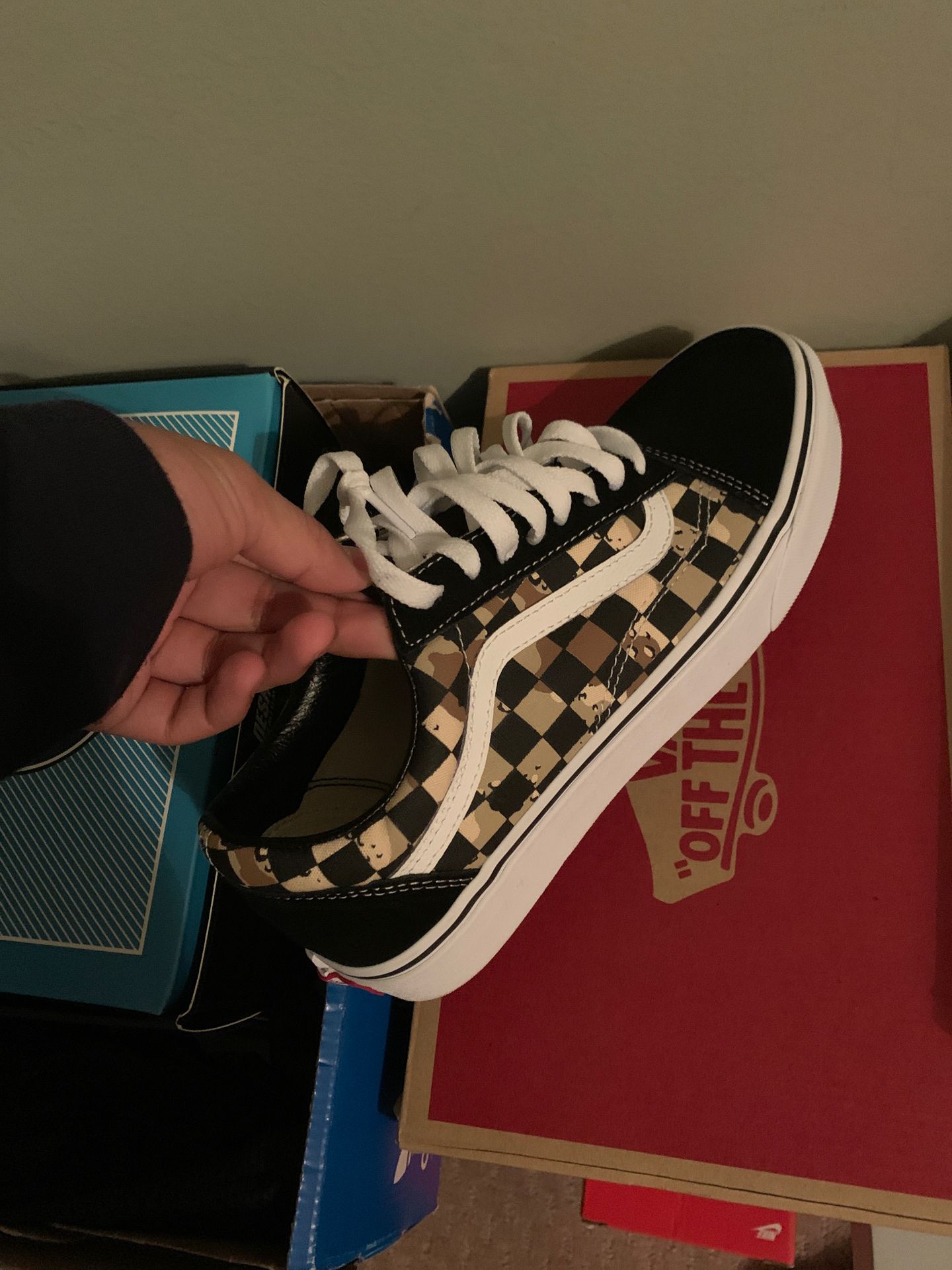 Vans SIZE 7.5 !!! 40$ Used ONCE
