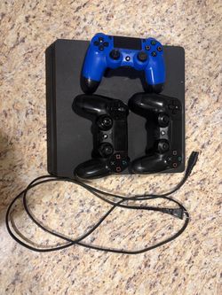 Ps4 3 Remotes