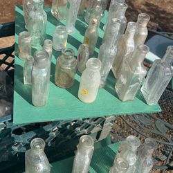 30 Vintage Bottles 