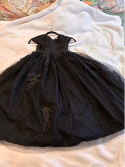 Little girl party dress $40