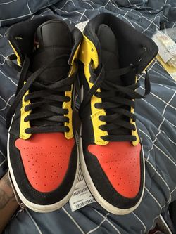 Nike Jordan 1s