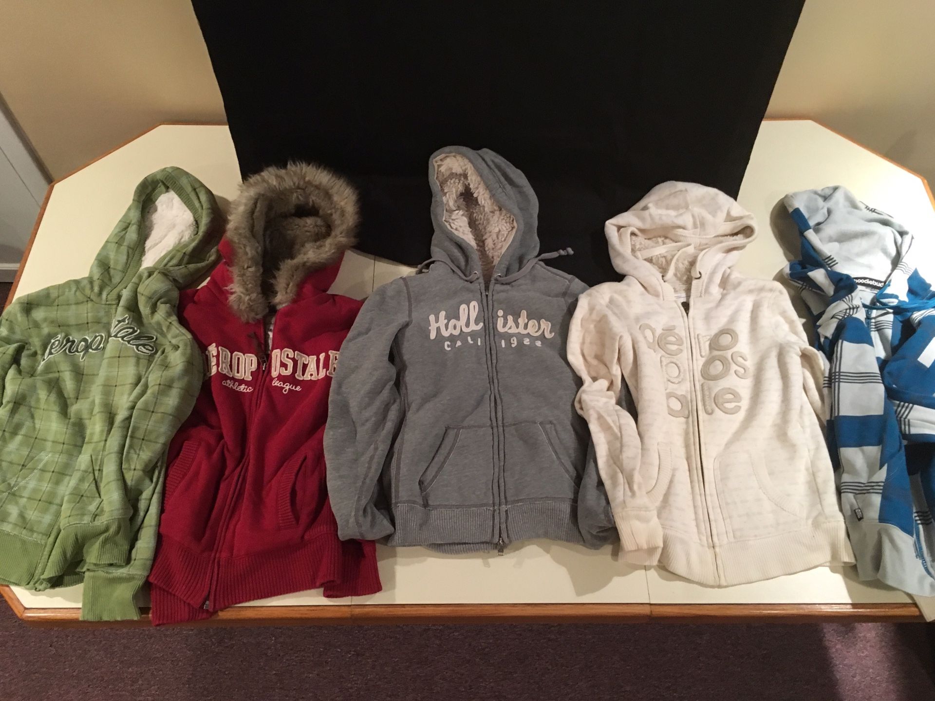 Fur hoodie lot! 5