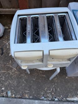 4 slots toaster