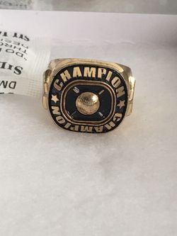 MENS RING SIZE 7.5 Vintage To fashion