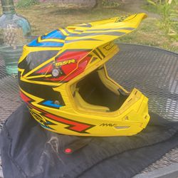 MSR Helmet Dirt Bike/atv