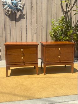 Mid Century Modern Nightstand Set by Harmony House c.1960’s