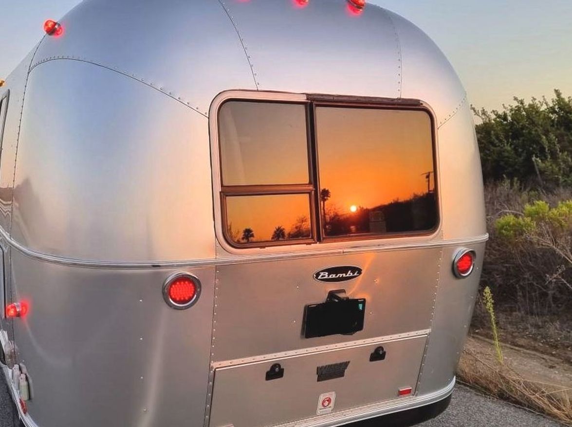 
2009  airstream bambi toilet, sink!!!!