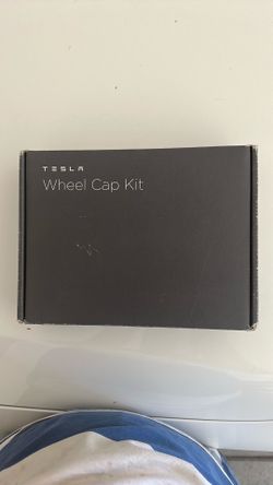 Tesla model 3 wheel cap kit