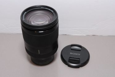 Sony FE 24-240mm f/3.5-6.3 OSS Lens