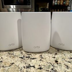 Netgear Orbi RBK53 Tri-Band WiFi 