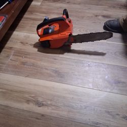 Homelite Chain Saw