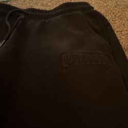 Puma Black Sweatpants   Large