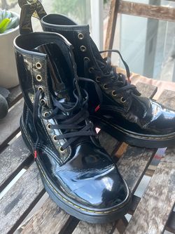 Doc Martens paten leather AIR WAIR boots