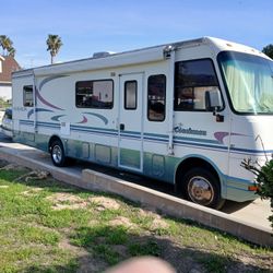 2000 Coachmen Mirada