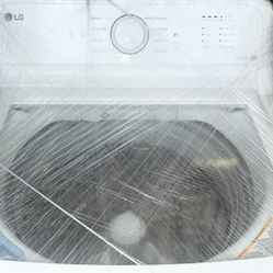 “Whirlpool Fridge + LG Washer Dryer Set (Gas Dryer) Like New 2025”