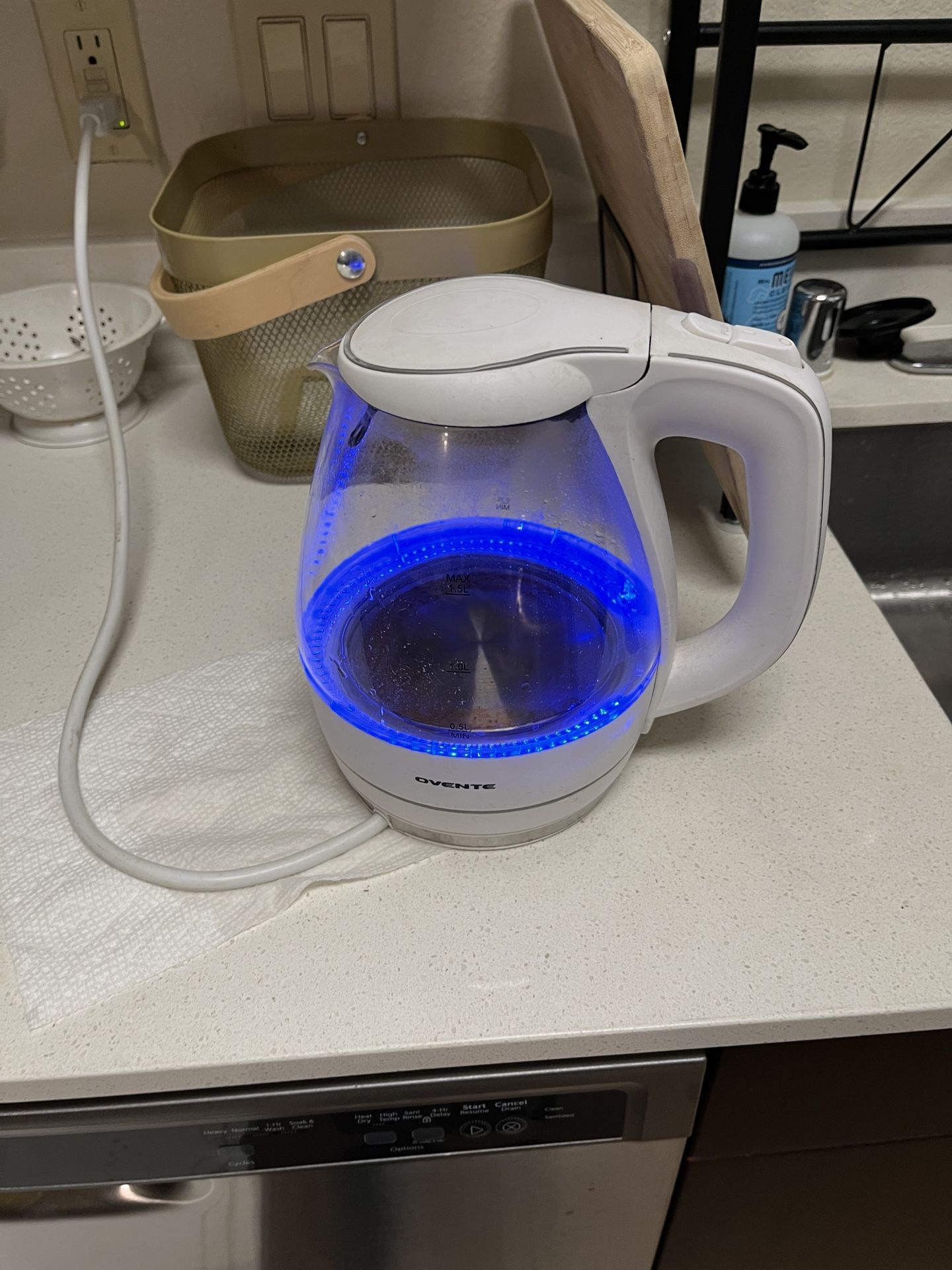 electric kettle