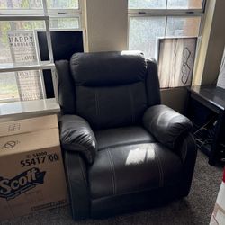 Recliner