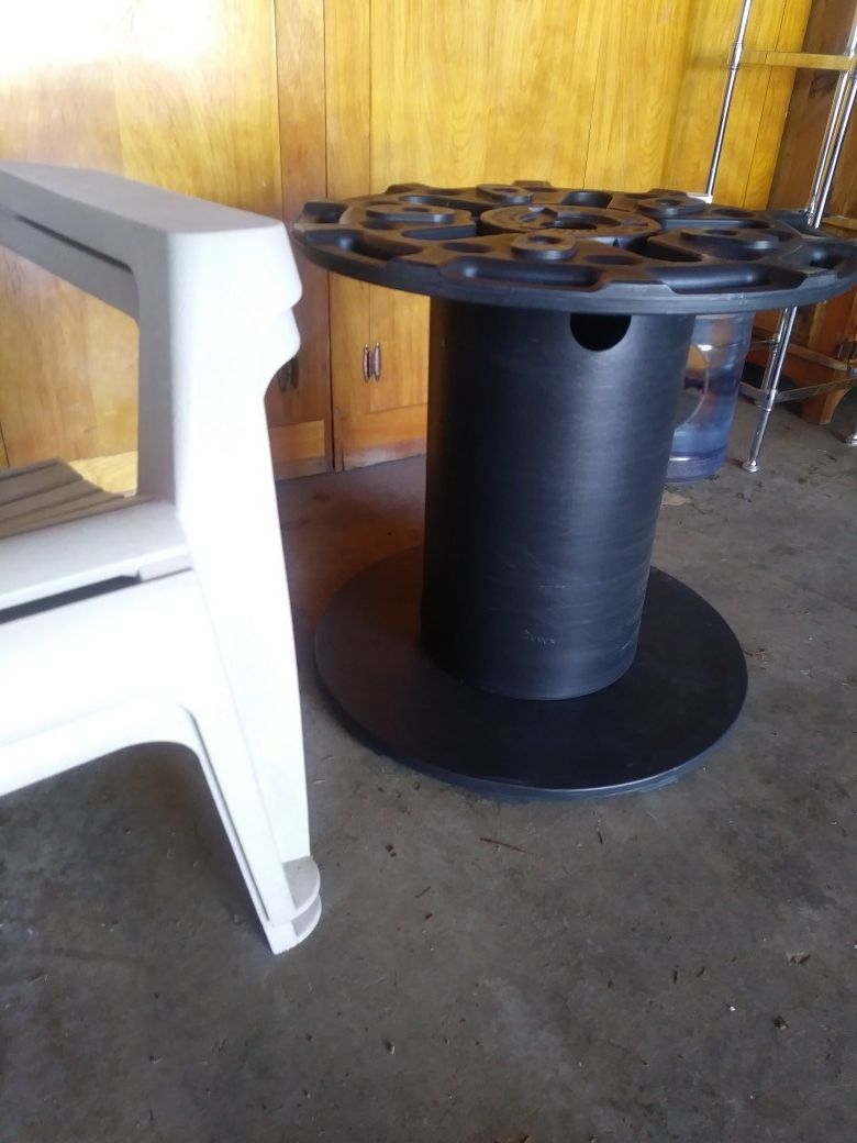 Cool Black Plastic Industrial Spool