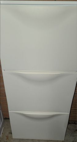 White Ikea shoe organizer