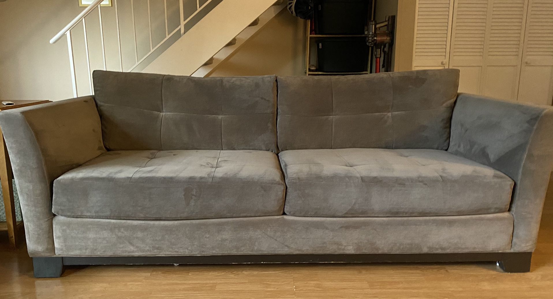 Macy’s Couch FREE PICKUP TODAY