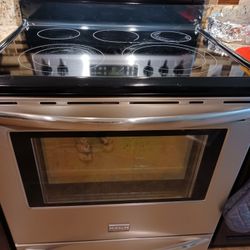 Frigidaire Stainless Steel Stove