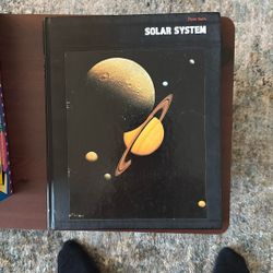 Solar system Book - 1985