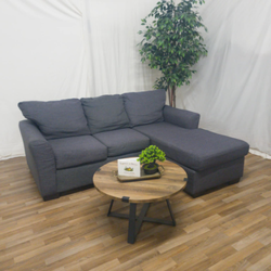 DELIVERY AVAILABLE Sectional/Couch