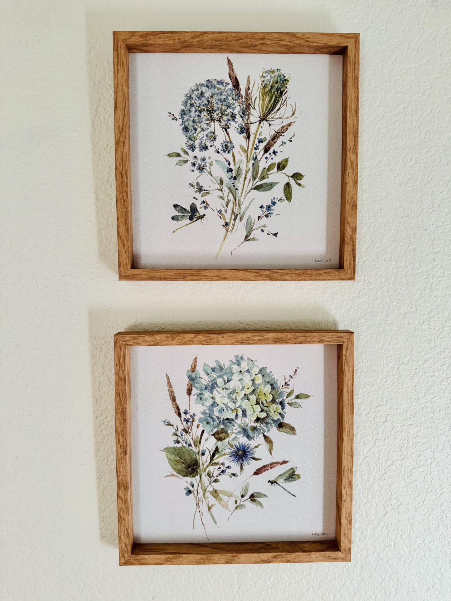 🌿 Beautiful Botanical Wall Art Sets – Like New! 