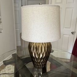 Table lamp