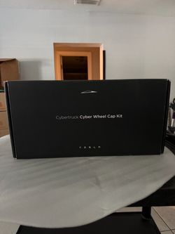Tesla Cybertruck Cyber Wheel Cap Kit