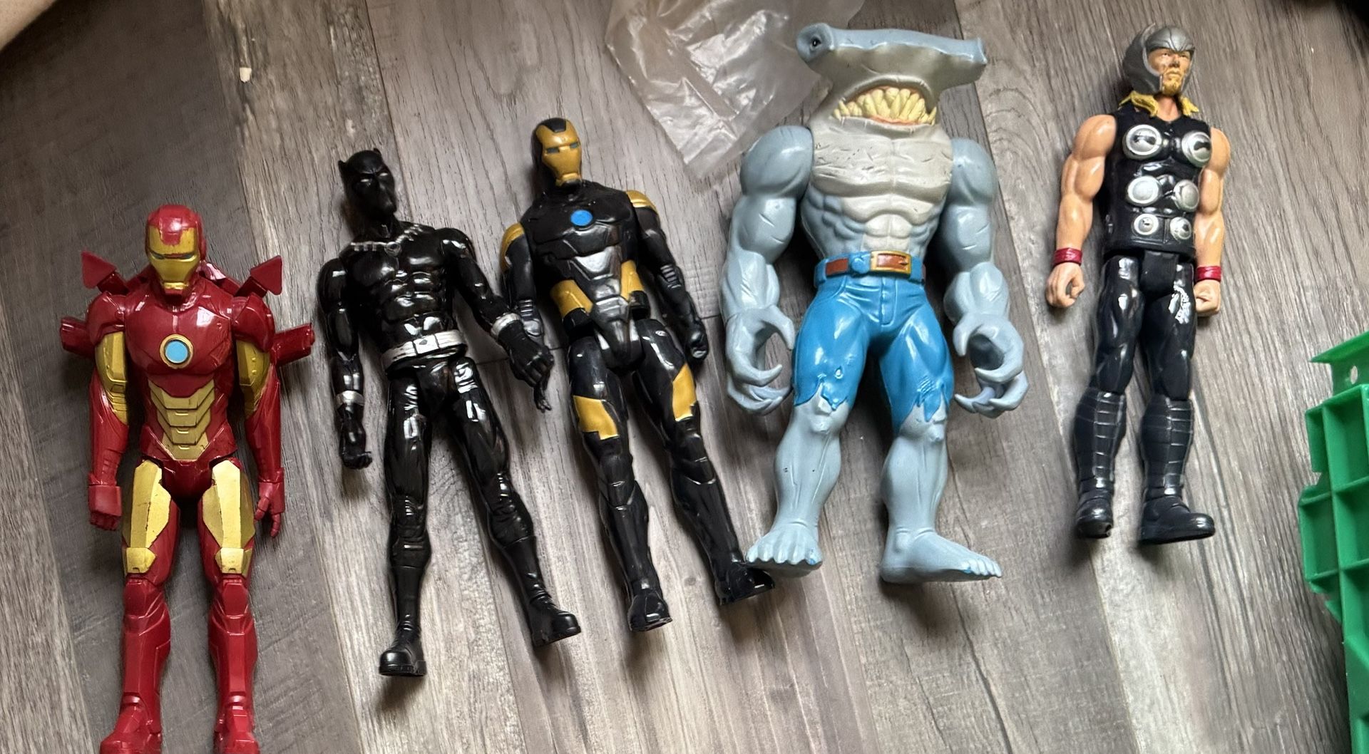 Black Panther And Golden And Black Iron Man And Universe, King Shark Figure