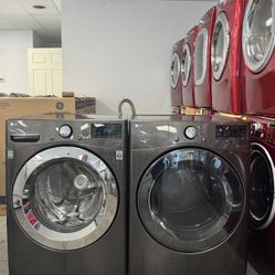 Large capacity stackable electric washer and dryer set, both work perfectly 1216 Hartford Turnpike Vernon CT 