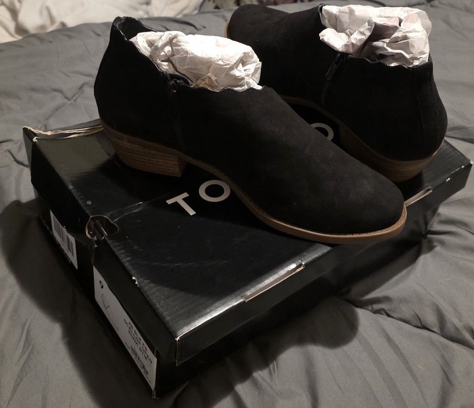 Torrid Low Heeled Boot
