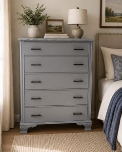 Antique 6 drawer dresser