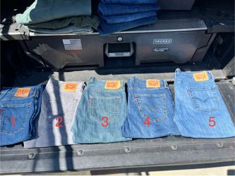 Men’s Levi’s jeans
