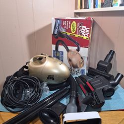 Ultra BIG Shark Compact Vacuum Cleaner Complete with Attachments
