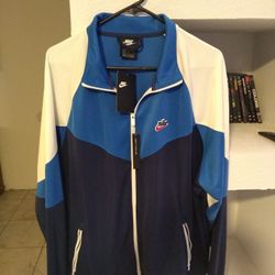 Nike Light Jacket Sz L